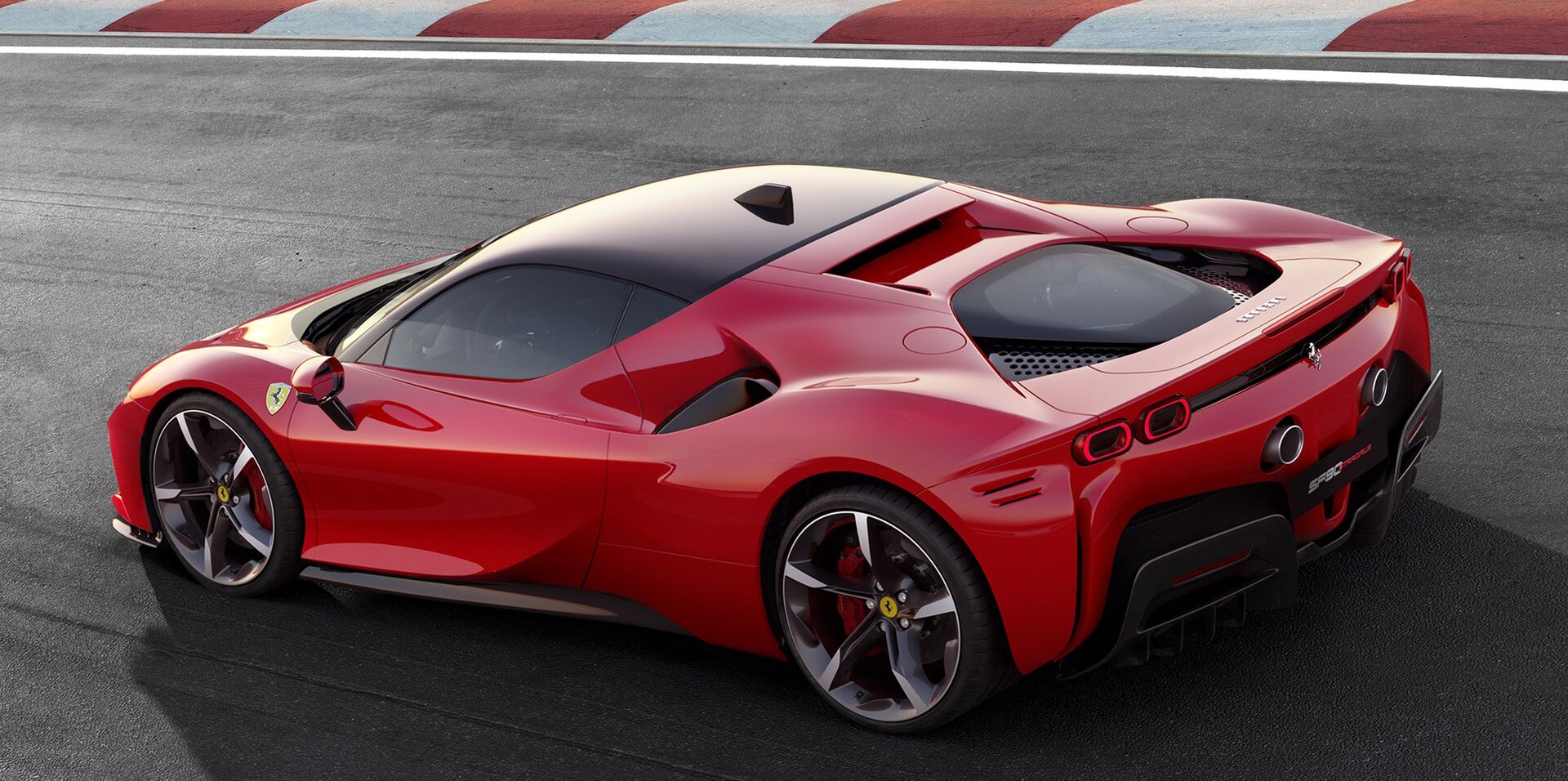 Ferrari SF90 Stradale