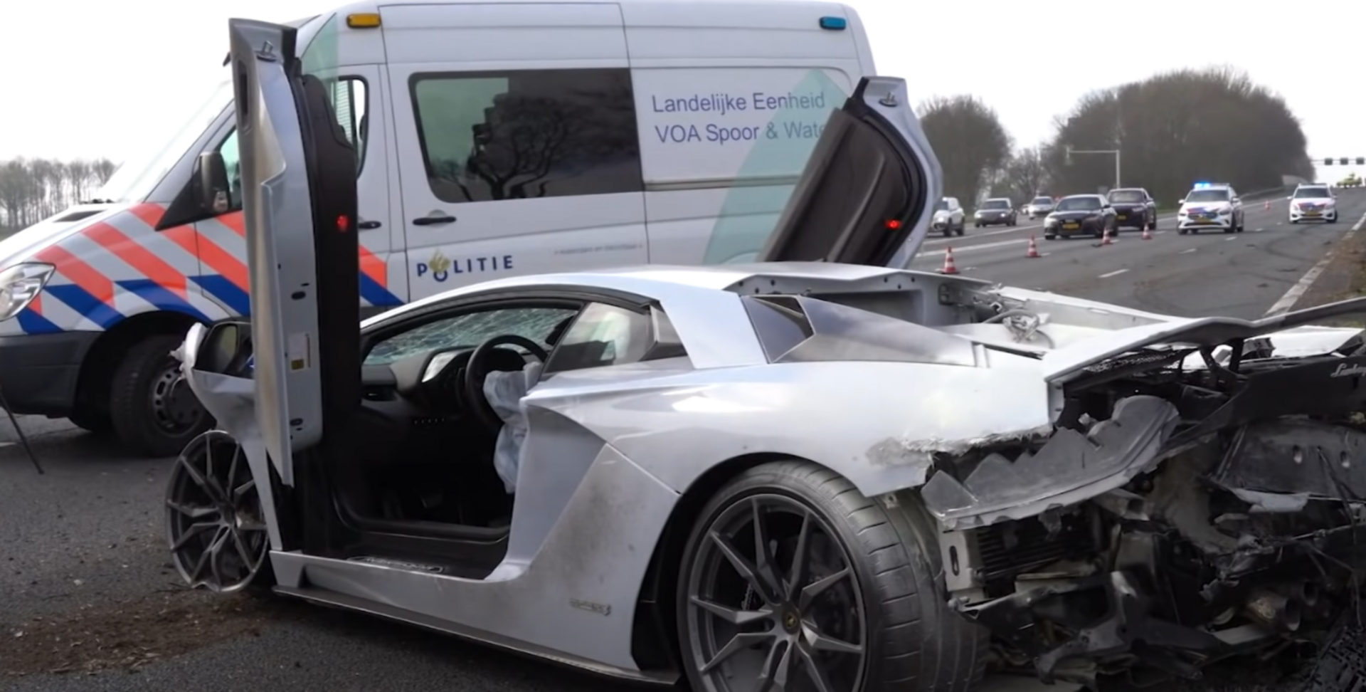 aventador crash