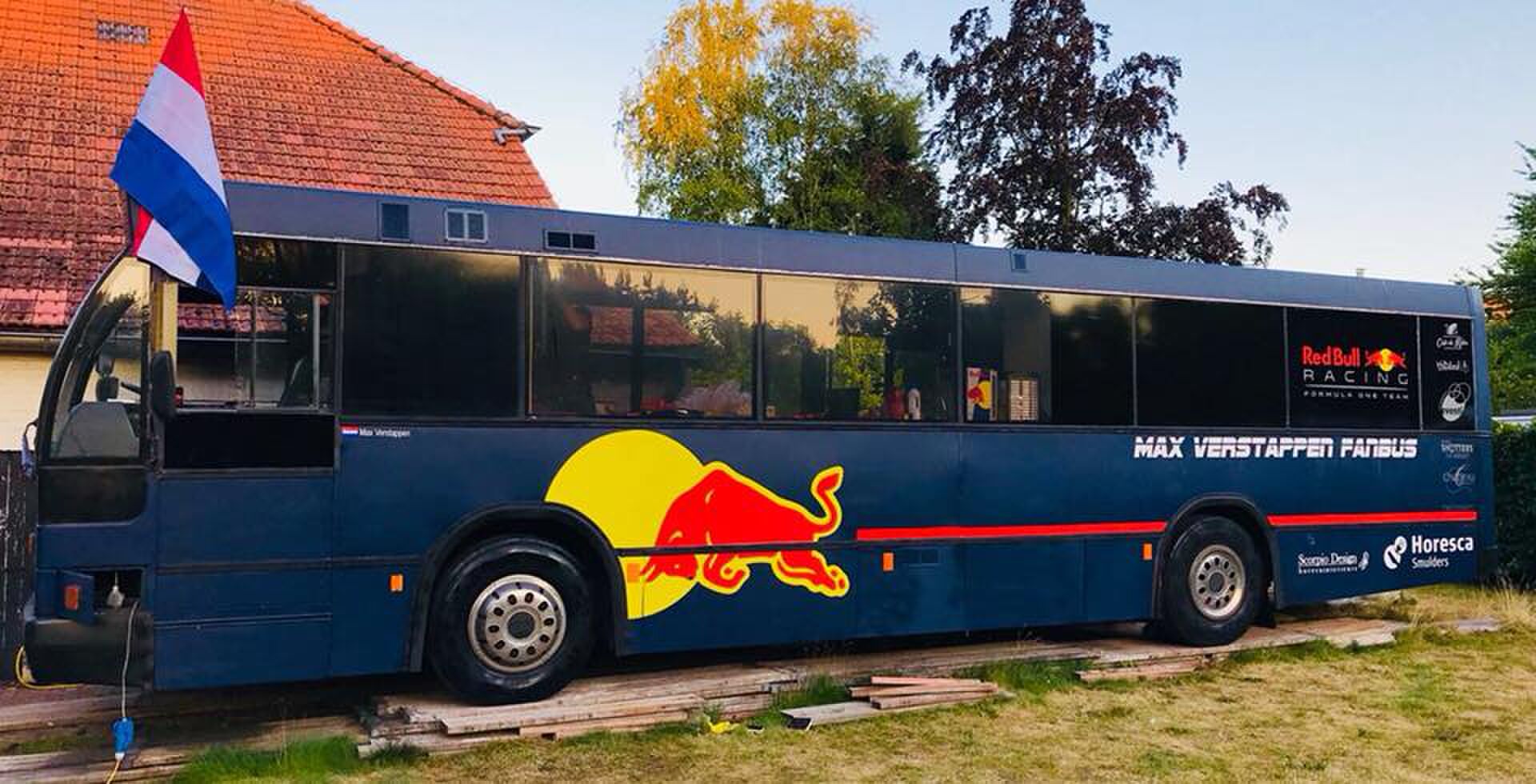 max verstappen fanbus camper te koop