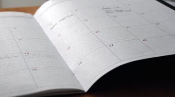 waarom jaar 13 maanden in plaats van 12