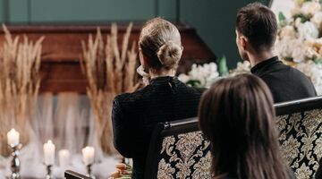 welke kleding wat voor outfit uitvaart draag je man