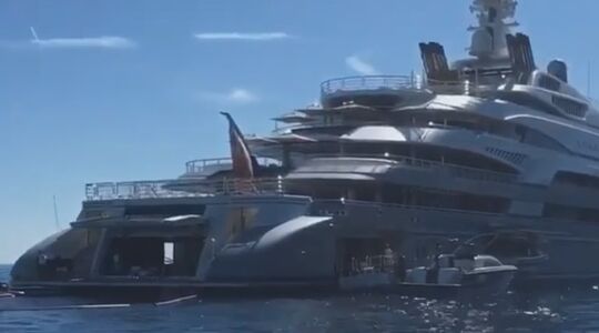 ocean victory superjacht schip miljoenen instagram