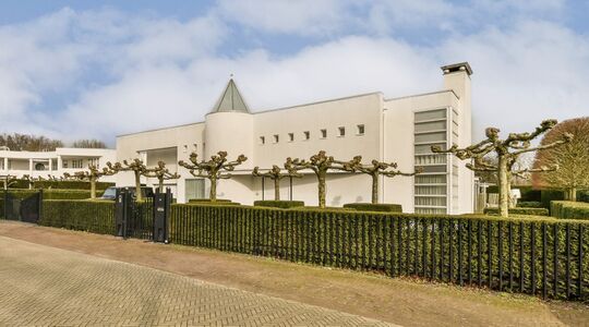 orkun kokcu villa te koop hoofddorp funda