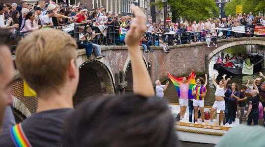 pride amsterdam 2023 booking accomodaties