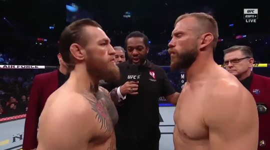 Conor McGregor vs Cowboy